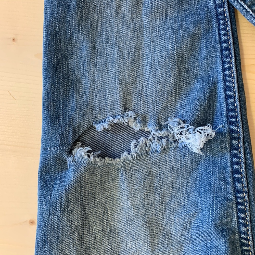 Women’s Hollister Skinny Jeans - Picture 11 of 15
